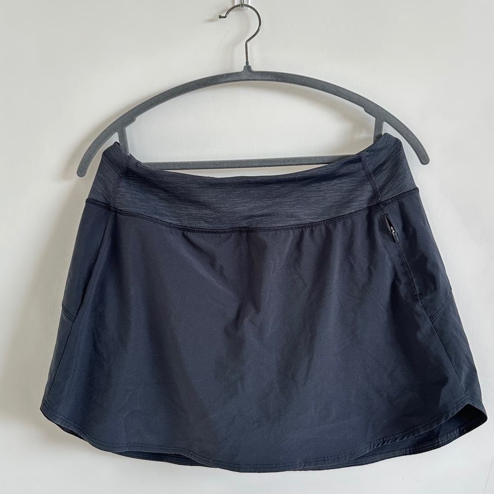 Outdoor Voices Black Hudson 4" Skort size large